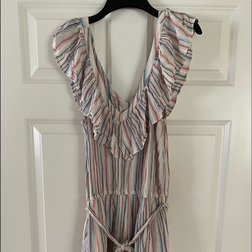 American Eagle romper with tie